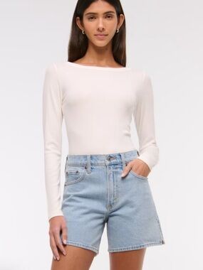 Abercrombie & Fitch High Rise Dad Shorts Light Wash Denim Shorts